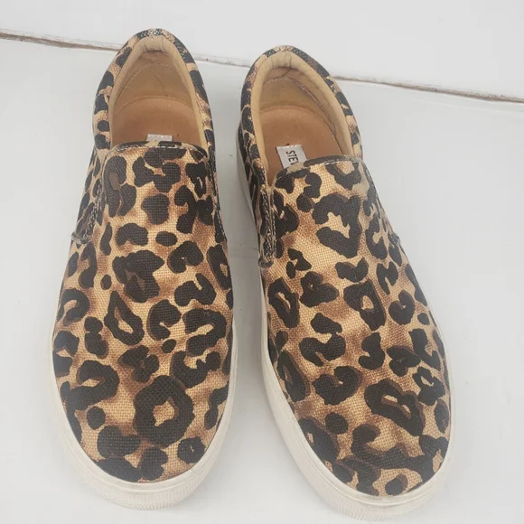 Steve Madden Womens Slip On Shoes Cheetah Leopard Print Size 8.5M Used - Picture 1 of 11